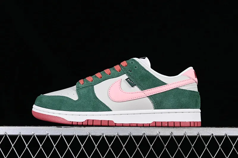 All Categories Nk SB Dunk Series Nk SB Dunk Low Low-top sneakers Nk Dunk Low "All Petals United" Sonorous Rose SB low-top casual sneakers FN8923-061